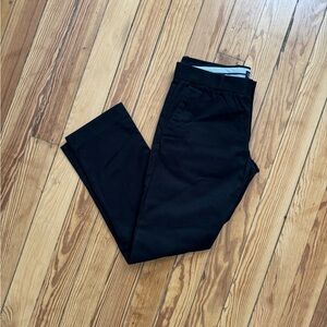 Gap Men’s Slim Fit Tailored Khakis